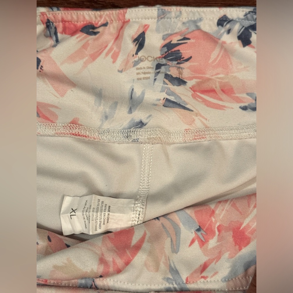 Women's Jockey 7/8 Printed Athletic/Yoga Pants *with pockets!* - Picture 2 of 3